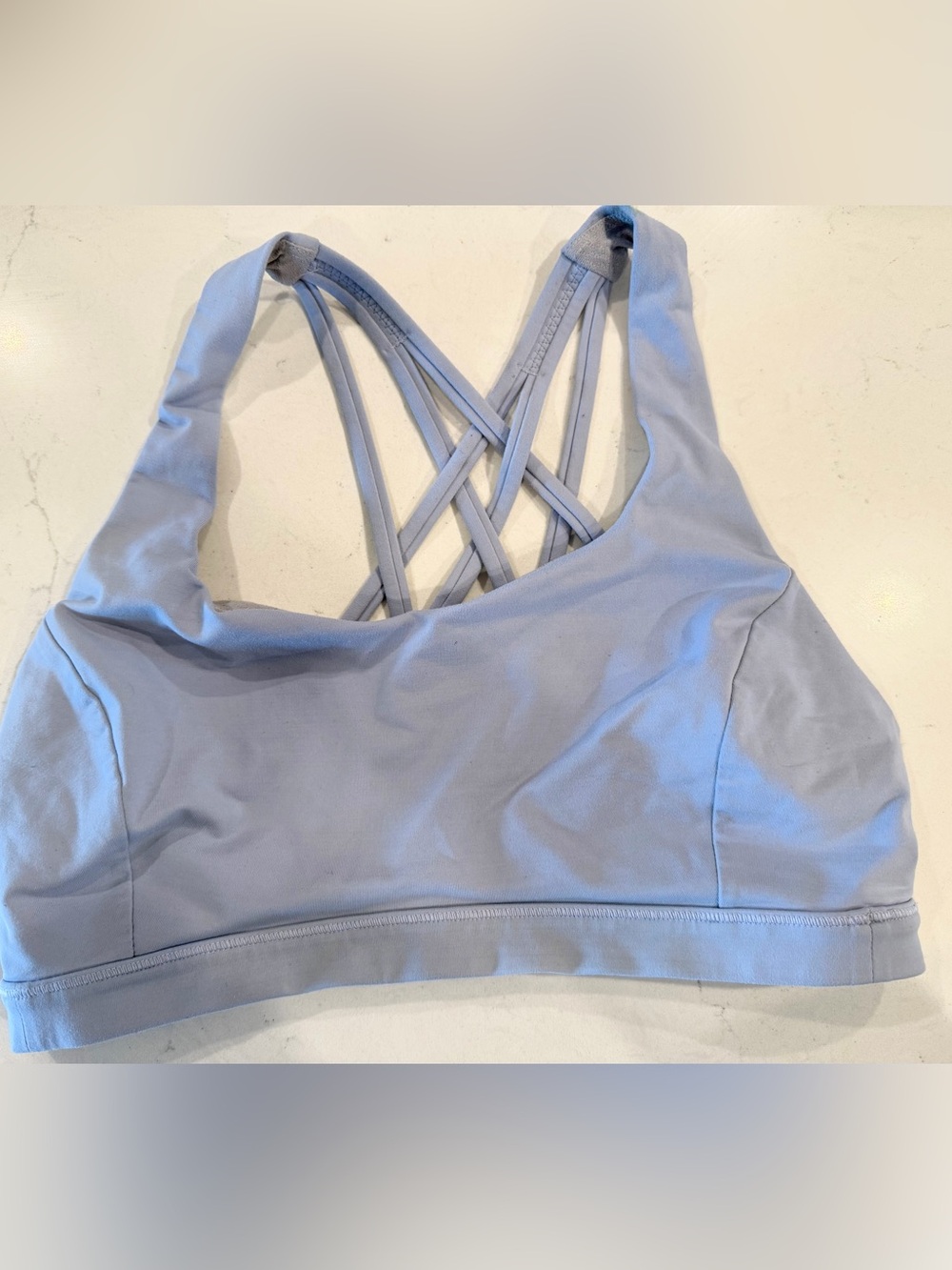 lulululemon athletica Free to be
Serene Light Blue Crisscross Back Sports Bra 8